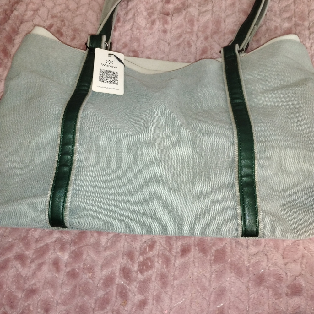 Wxnow Tote Bag in Light Gray with Dark Green Trim